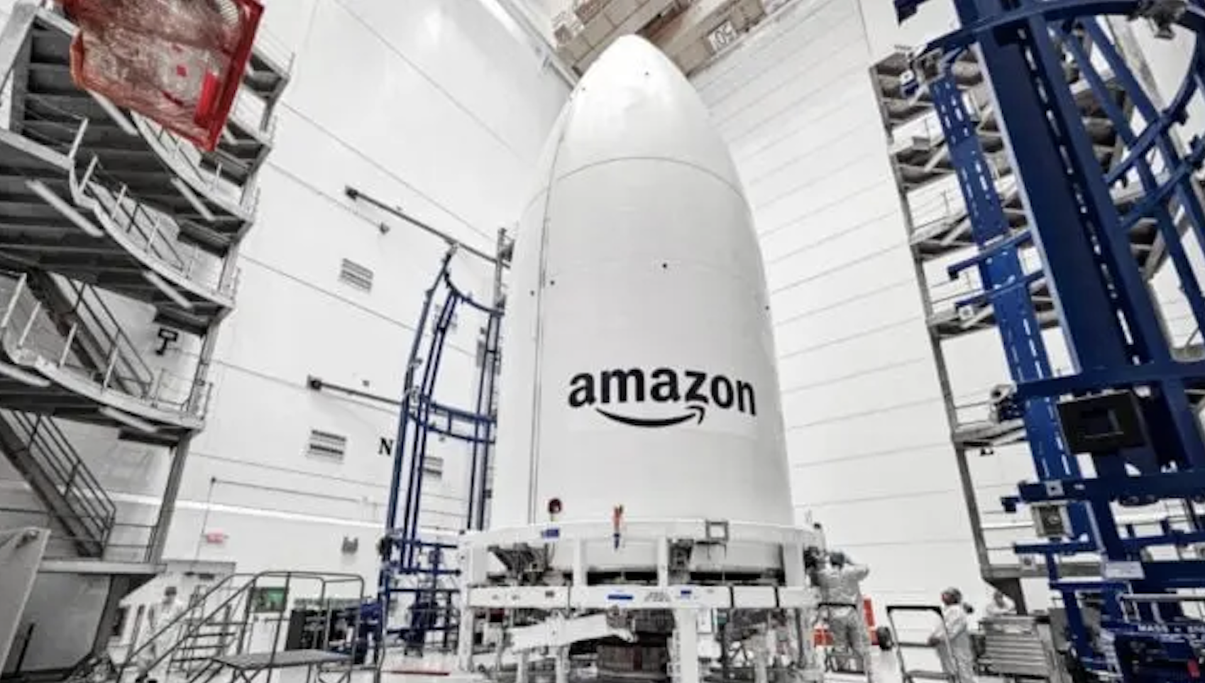 Amazon da un paso en la carrera del internet satelital para competir contra Elon Musk